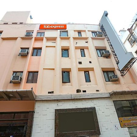 Fabexpress Welcome Palace Near New Delhi Railway Station Exterior foto
