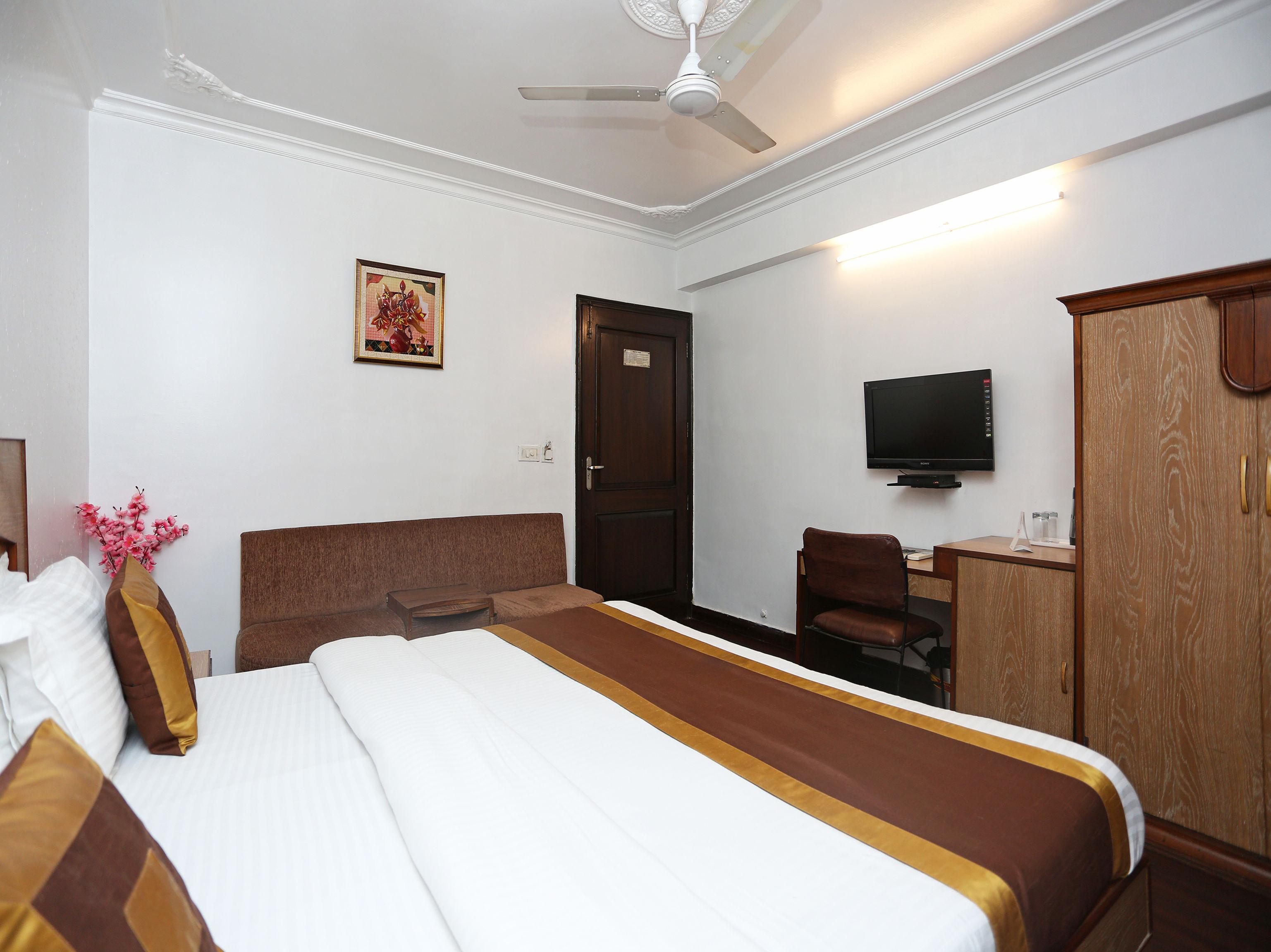 Fabexpress Welcome Palace Near New Delhi Railway Station Exterior foto