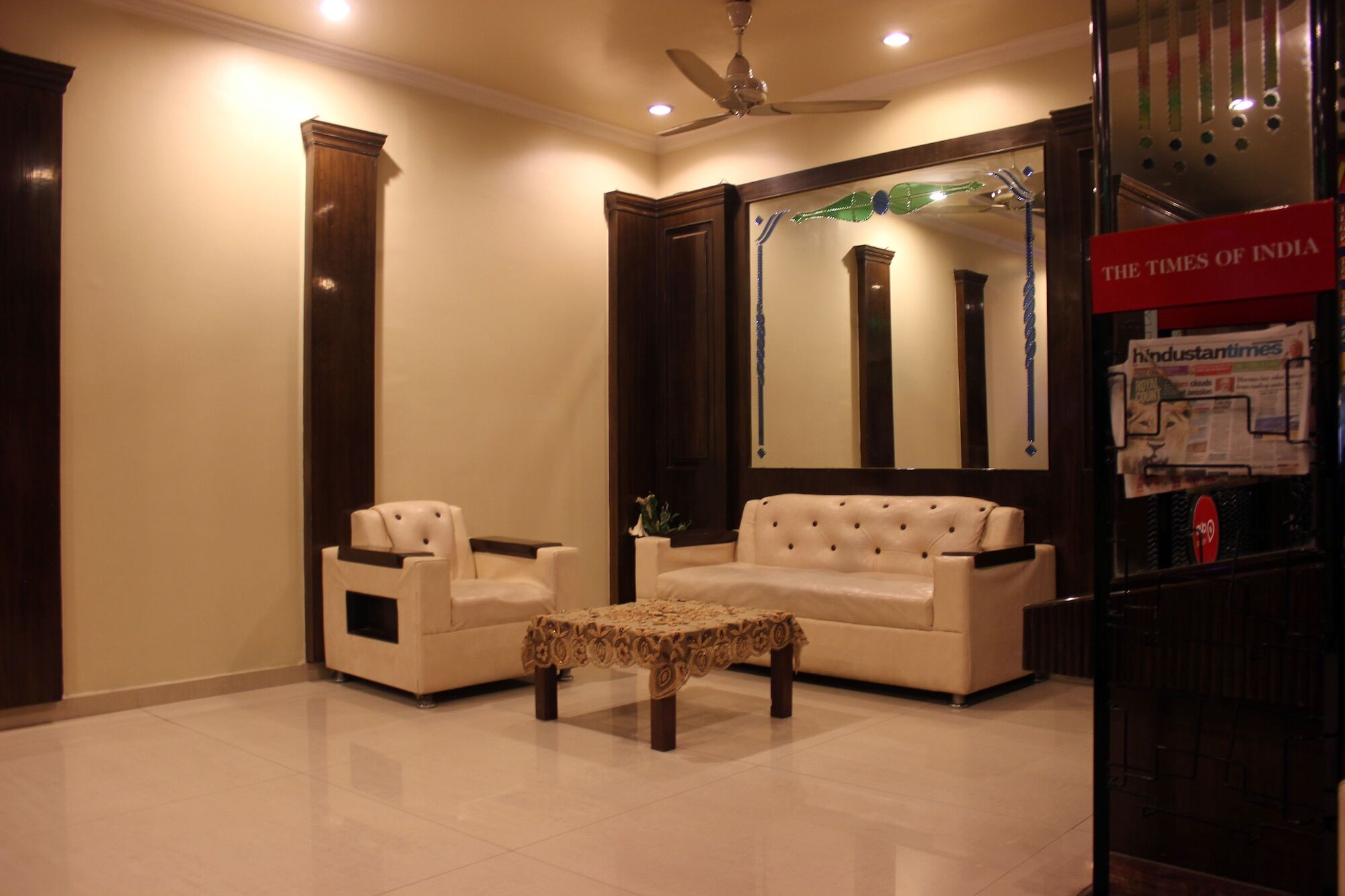 Fabexpress Welcome Palace Near New Delhi Railway Station Exterior foto